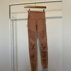 Alo yoga leggings